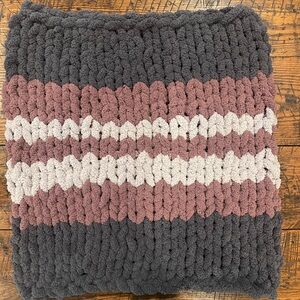 New and Handmade Child’s Chunky Blanket